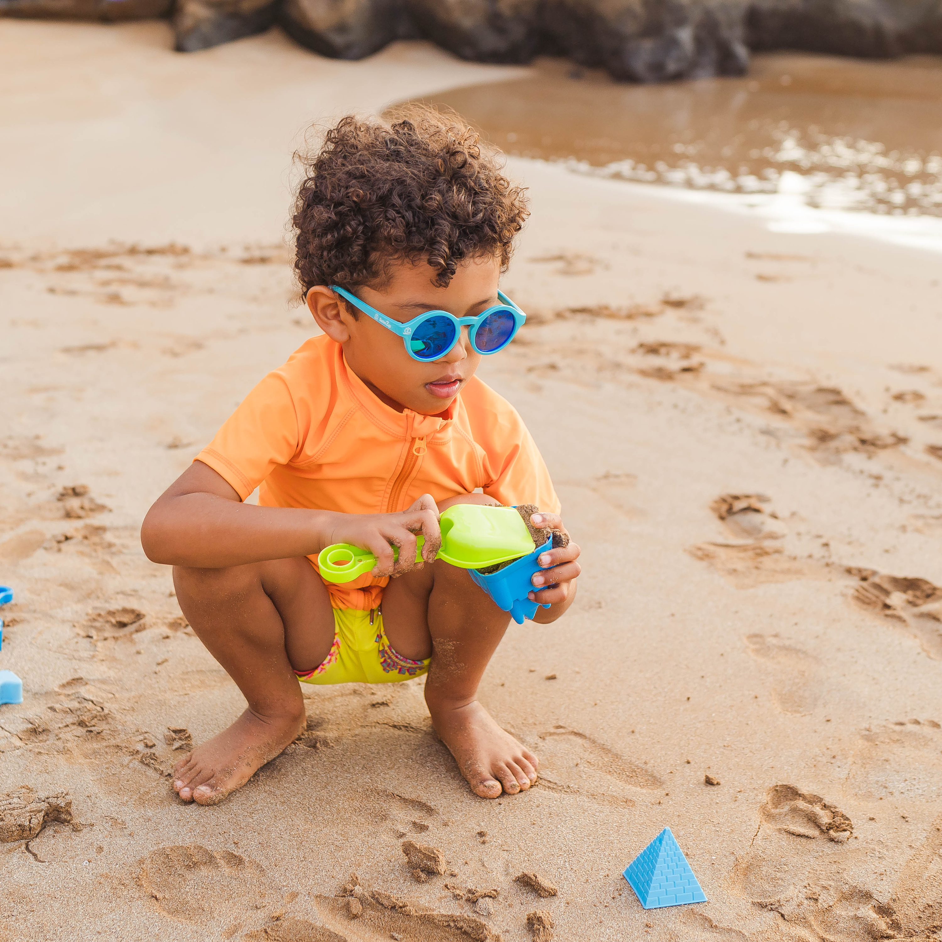 Kids Round Sunglasses - Scuba Blue-SwimZip UPF 50+ Sun Protective Swimwear & UV Zipper Rash Guards-pos3