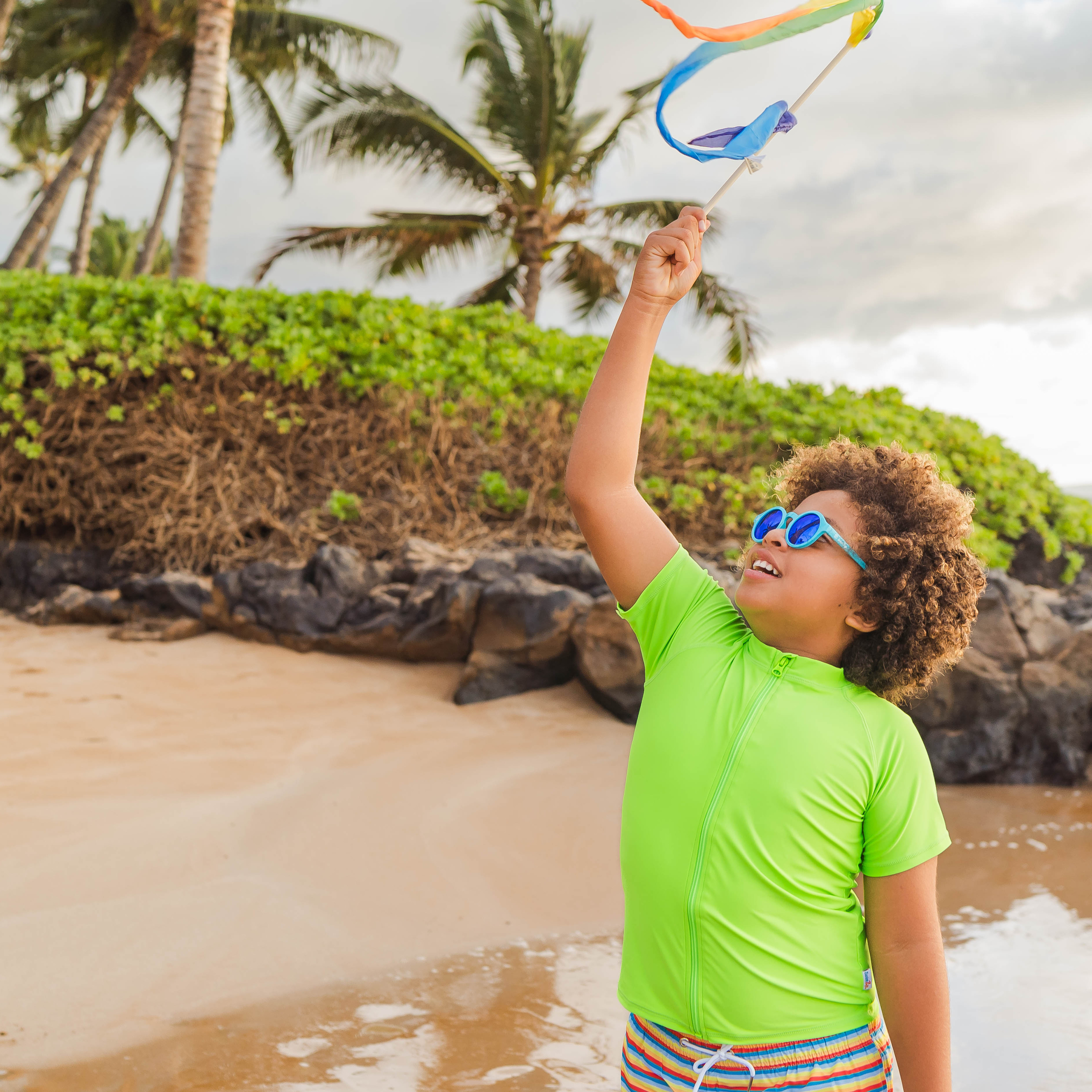 Kids Round Sunglasses - Scuba Blue-SwimZip UPF 50+ Sun Protective Swimwear & UV Zipper Rash Guards-pos7