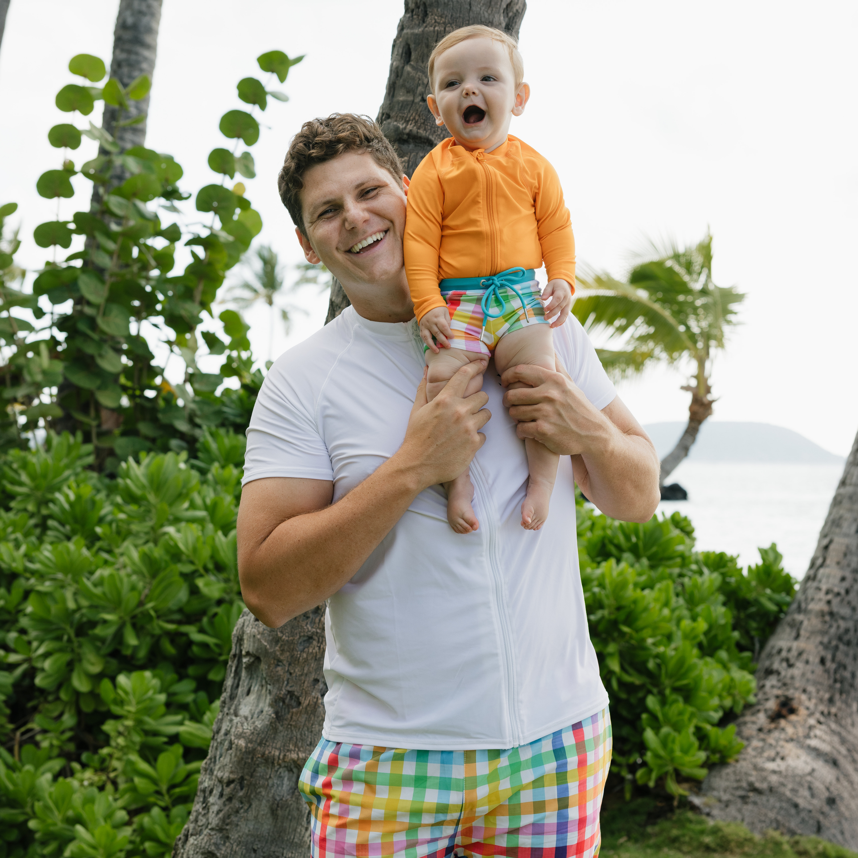 Men's Short Sleeve Rash Guard | “White”-SwimZip UPF 50+ Sun Protective Swimwear & UV Zipper Rash Guards-pos2