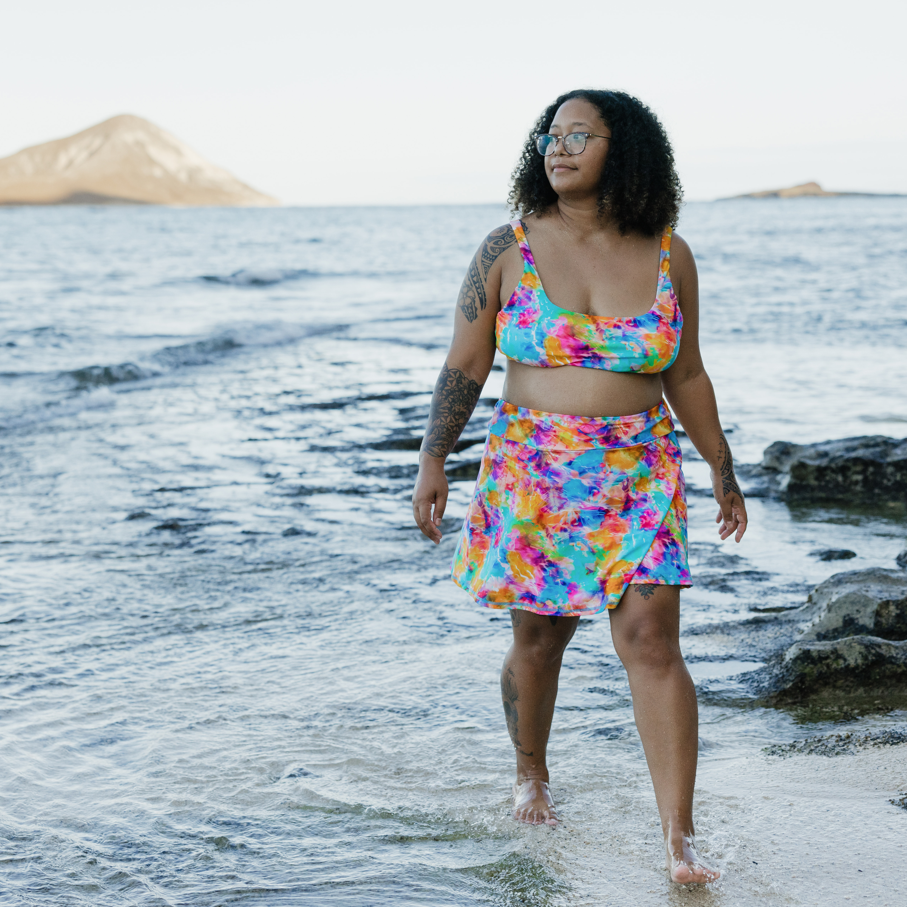Women's Scoop Neck Bikini Top Plus Size | "Impressions"-SwimZip UPF 50+ Sun Protective Swimwear & UV Zipper Rash Guards-pos7