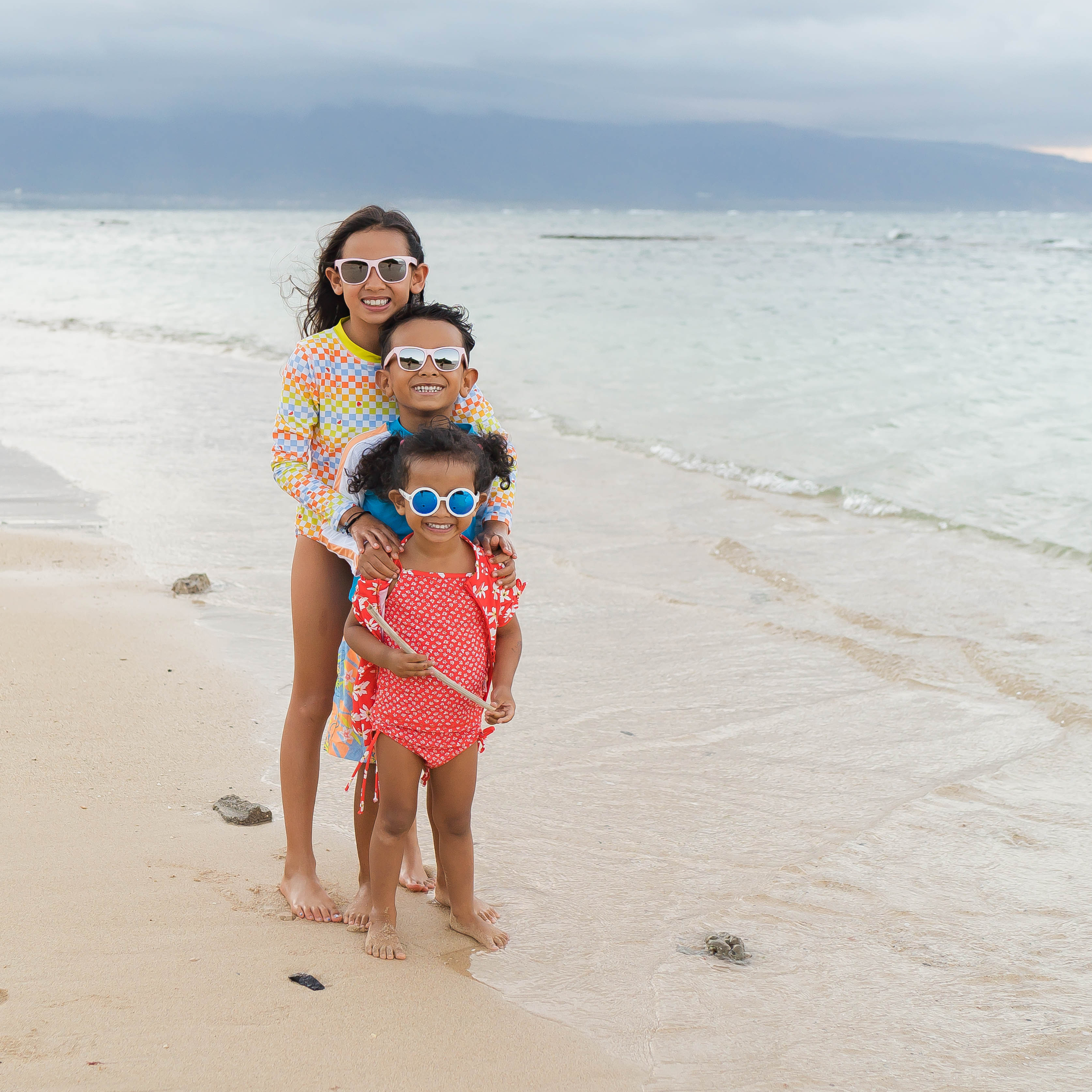 Kids Round Sunglasses - White-SwimZip UPF 50+ Sun Protective Swimwear & UV Zipper Rash Guards-pos7