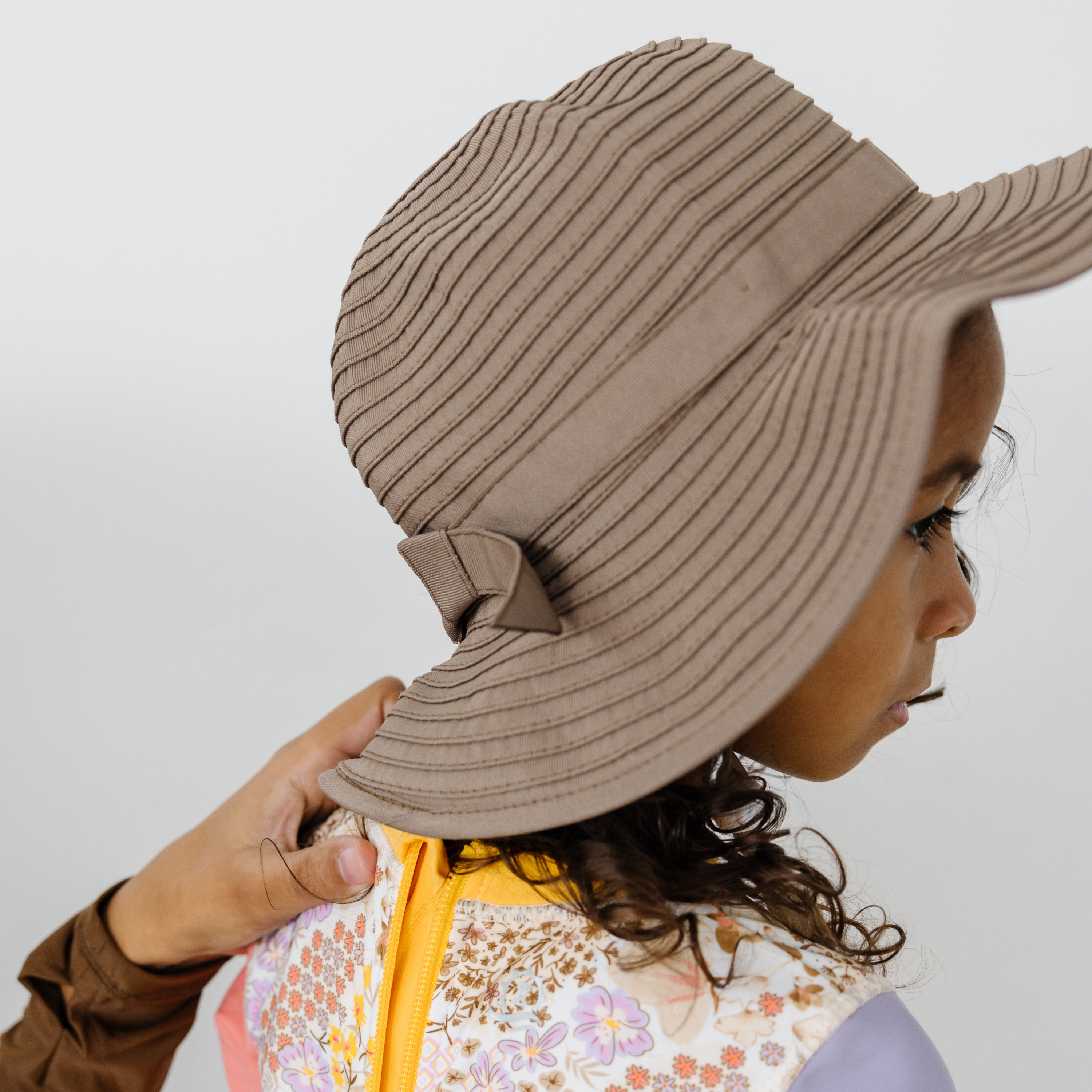 Girls Wide Brim Sun Hat - Brown-SwimZip UPF 50+ Sun Protective Swimwear & UV Zipper Rash Guards-pos17