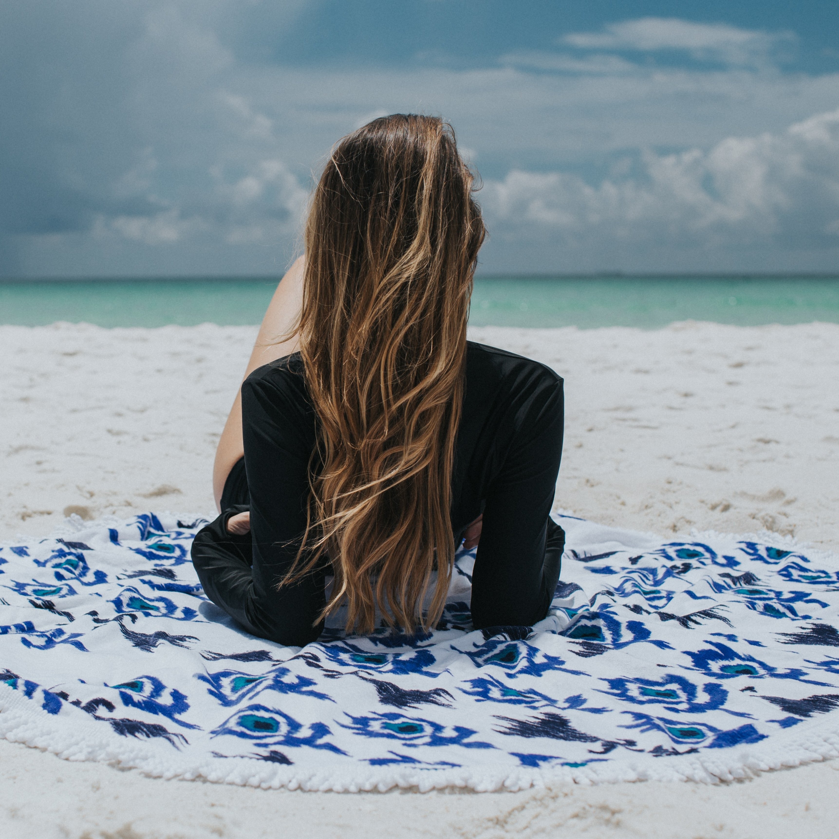 Round Blue and White Beach Towel | "Globe Trotter"-SwimZip UPF 50+ Sun Protective Swimwear & UV Zipper Rash Guards-pos5