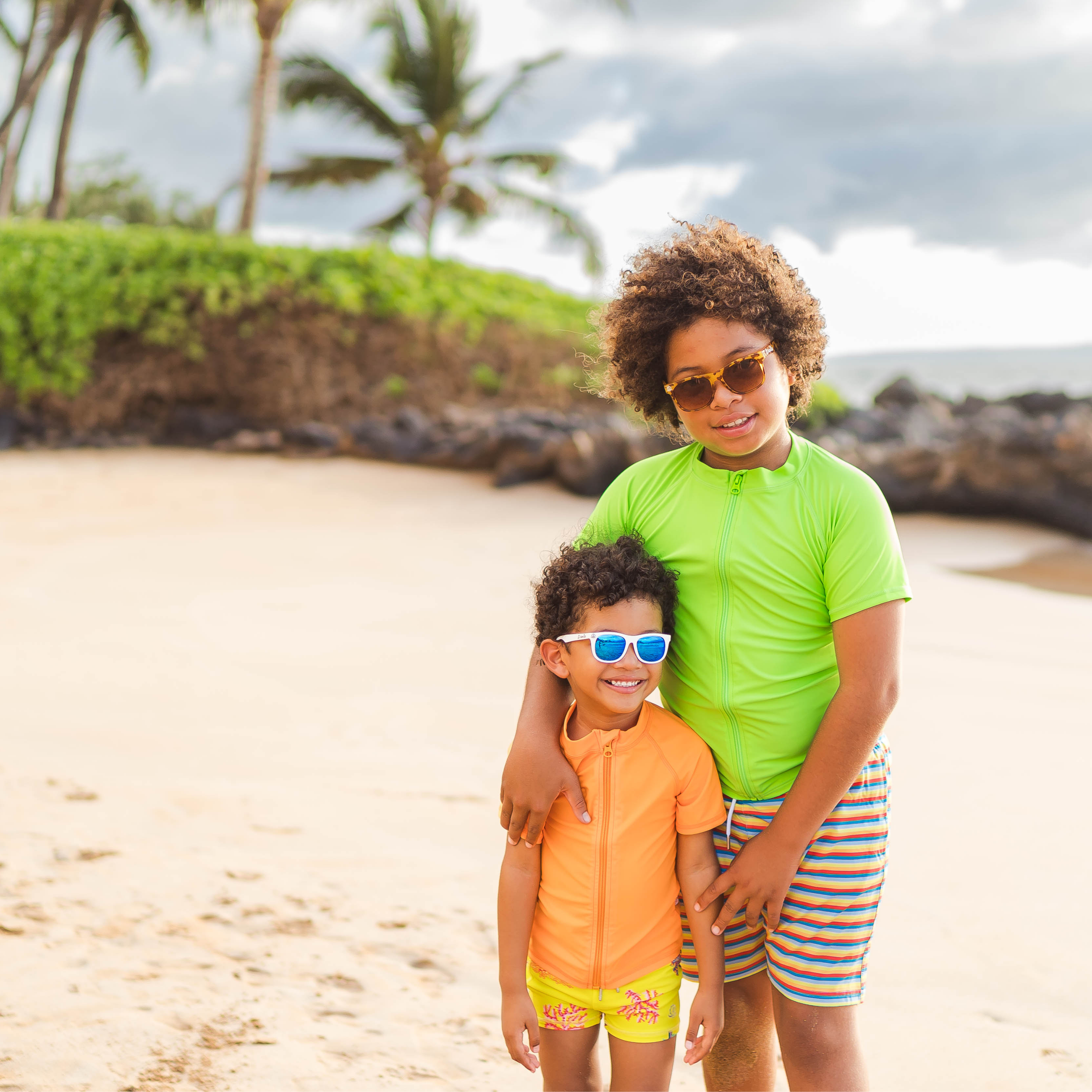 Kids Wayfarer Sunglasses - White-SwimZip UPF 50+ Sun Protective Swimwear & UV Zipper Rash Guards-pos9