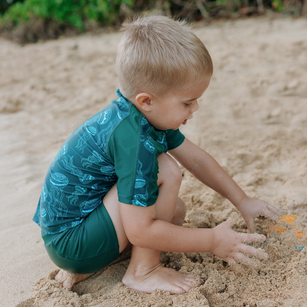 SwimZip Kid's Short Sleeve Rash Guard & Swim Shorties Jellyfish