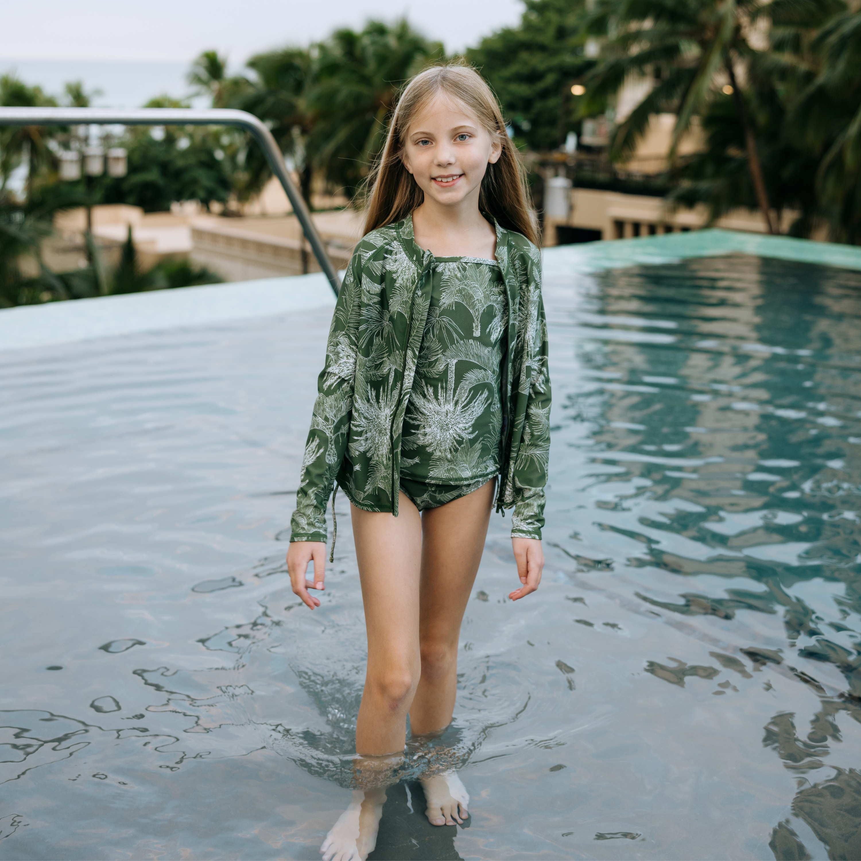 SwimZip Girl's Long Sleeve Rash Guard, Tankini & Shorts - Palm Leaf
