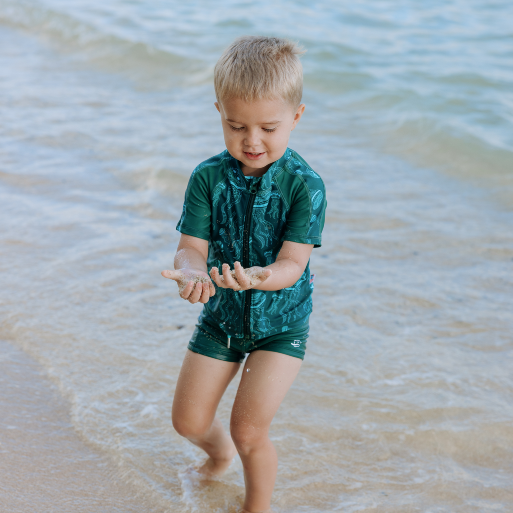 SwimZip Kid's Short Sleeve Rash Guard & Swim Shorties Jellyfish