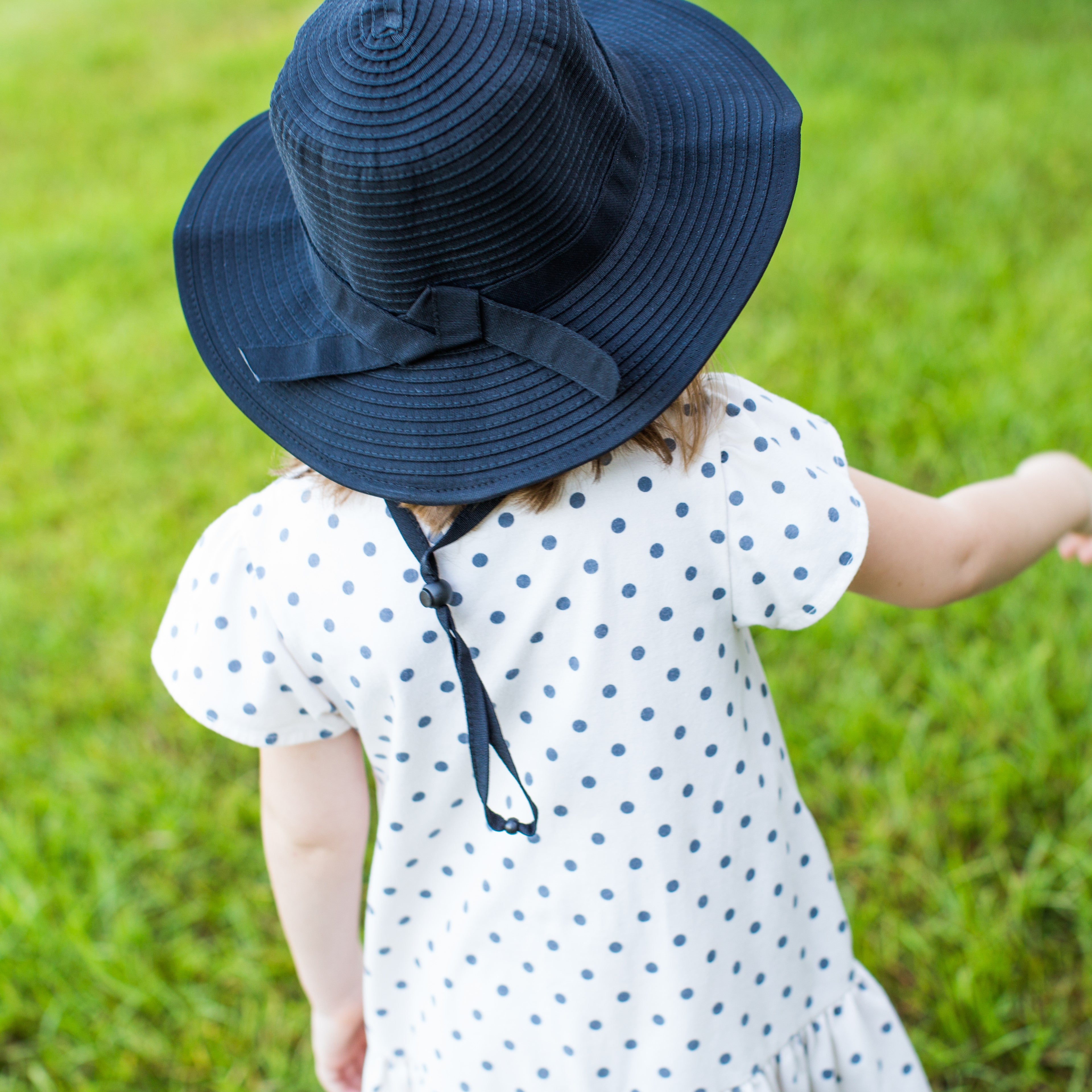 Girls Wide Brim Sun Hat - Black-SwimZip UPF 50+ Sun Protective Swimwear & UV Zipper Rash Guards-pos8